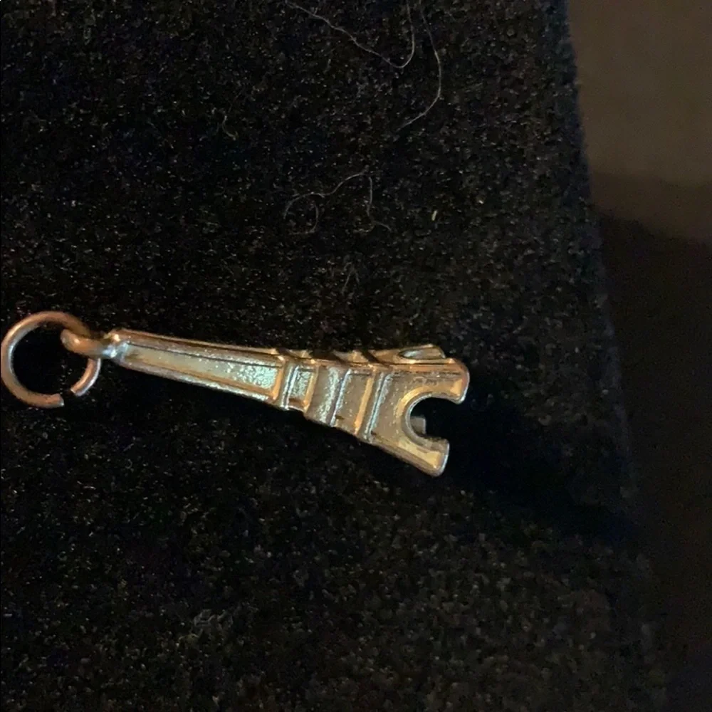 Eiffel Tower Vintage Paris Charm Gold Tone